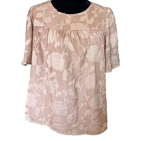 Women Blouse Deep Rose Floral Applique Flouncy Sleeve Button Back Neck Sz Small - Picture 1 of 16
